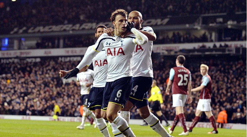 Chiriches joins Napoli