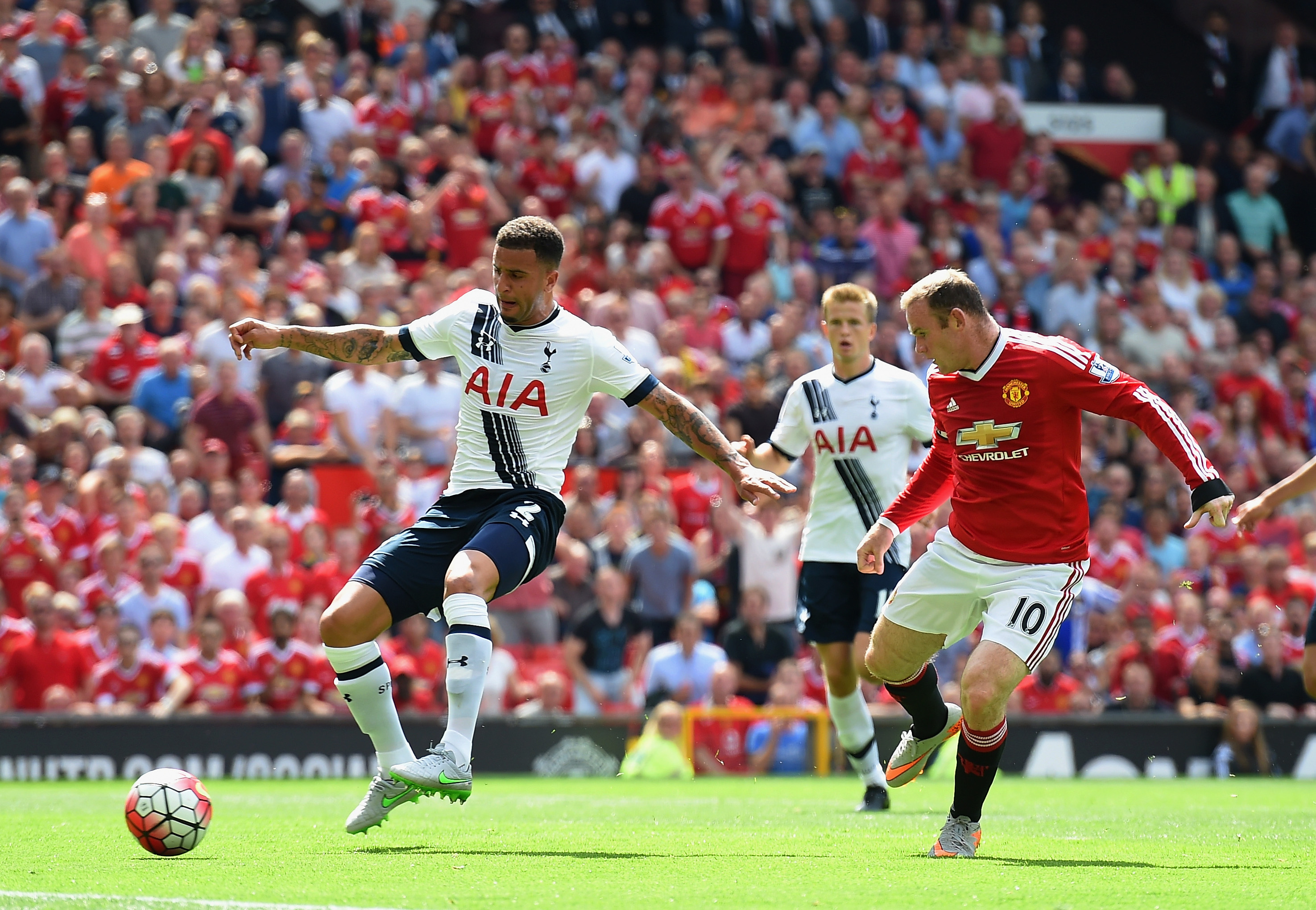 Manchester United v Tottenham Hotspur - Premier League