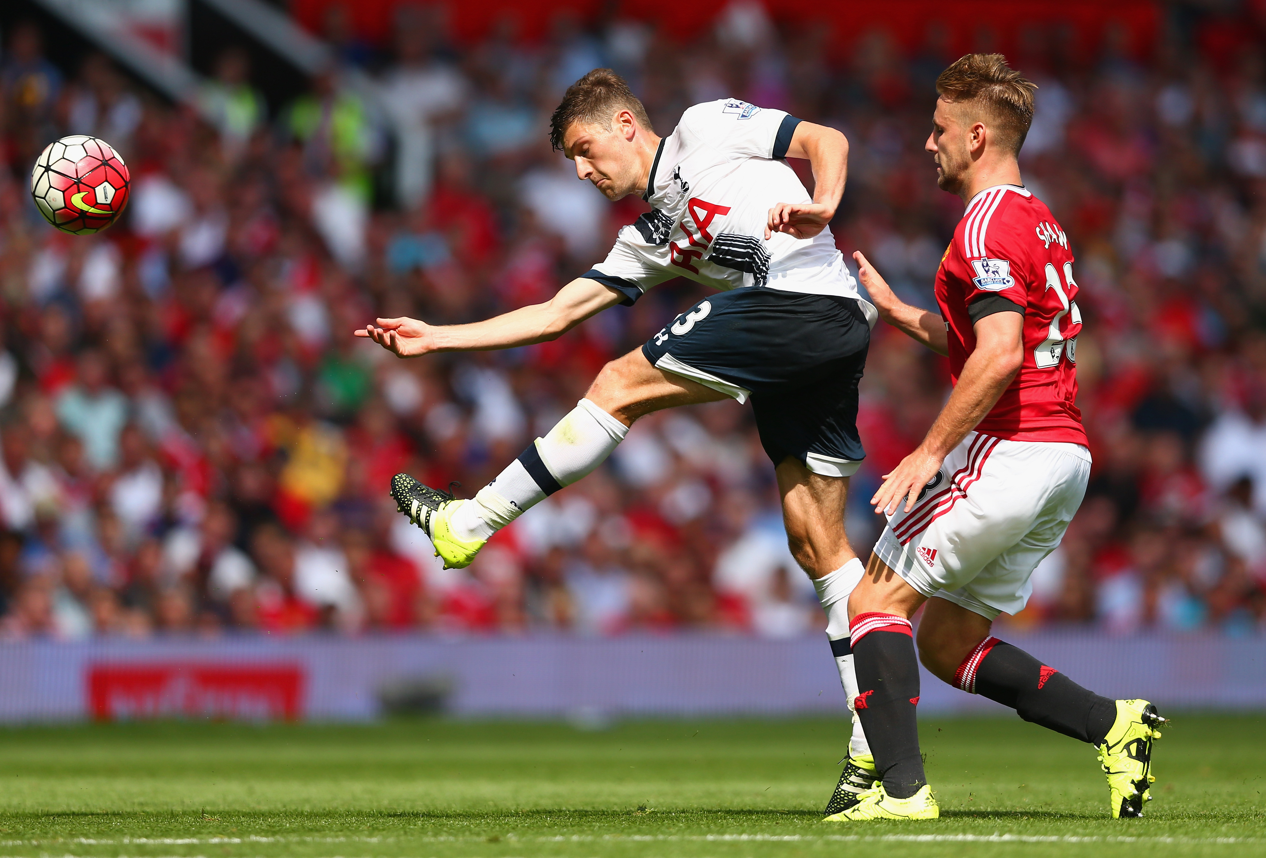 Manchester United v Tottenham Hotspur - Premier League