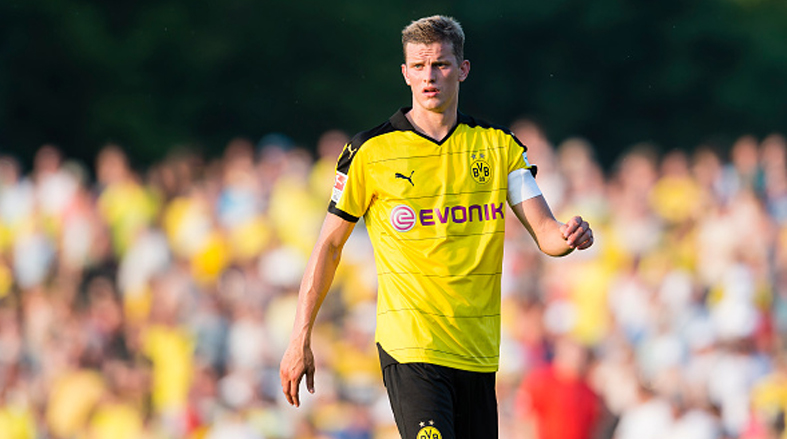 Dortmund boss warn Spurs off Bender