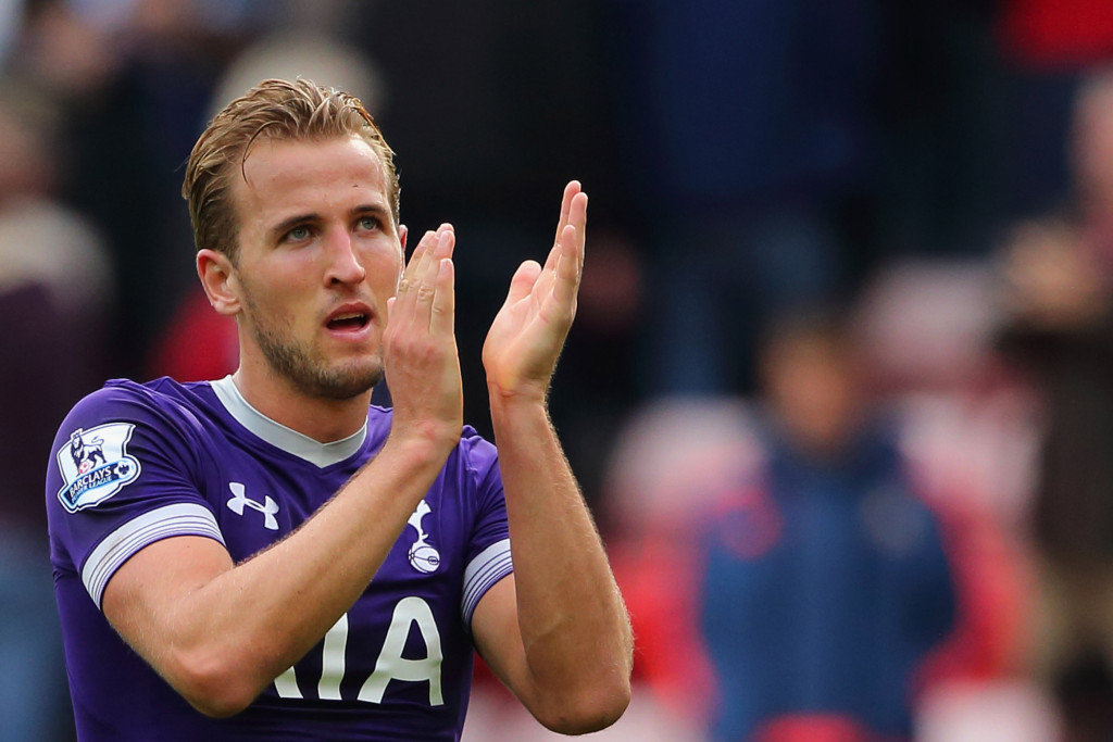 Pochettino backs under fire Kane