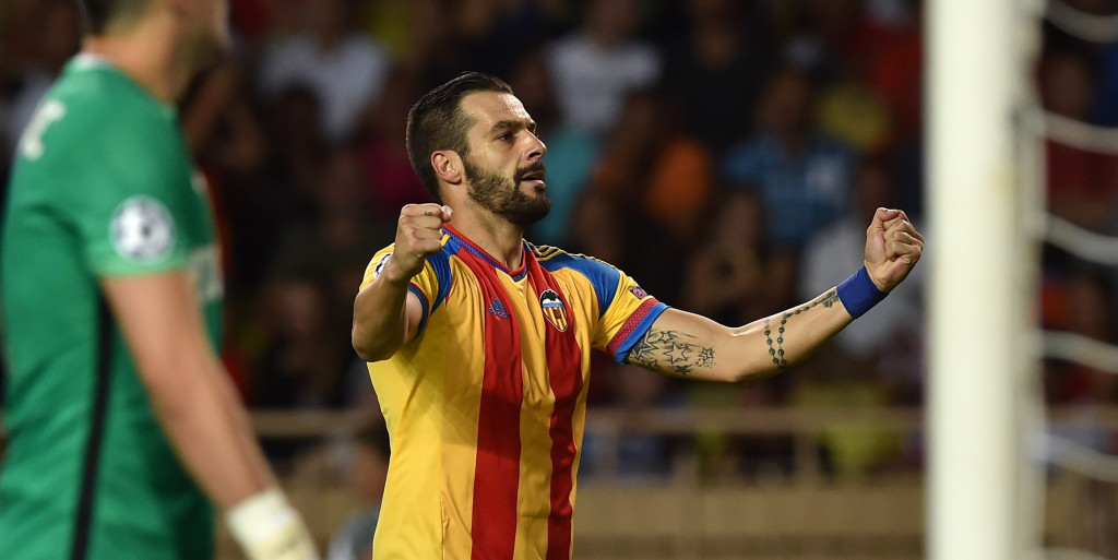 Spurs chasing Valencia striker