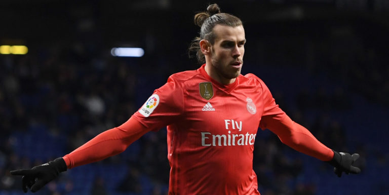Davies not sure if a move for Gareth Bale would be possible