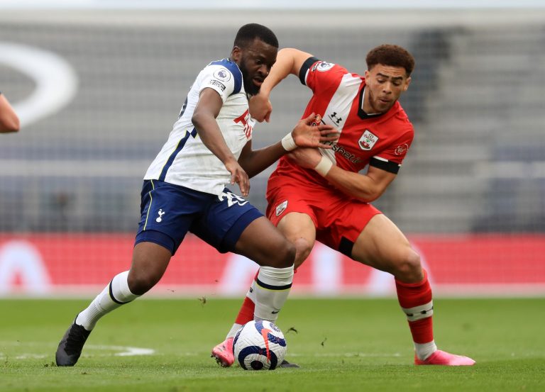 Exclusive: Spurs legend blasts midfielder claiming “he can’t run”