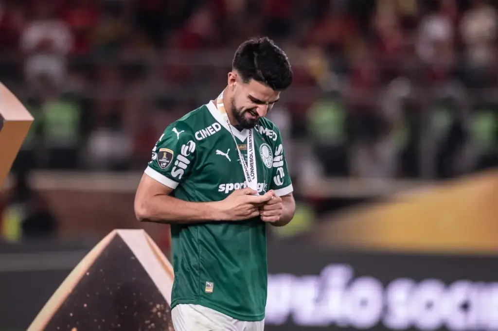 Tottenham failed to land Abel Ferreira – now they’re back to Palmeiras for £39m Roberto Firmino-like ‘animal’