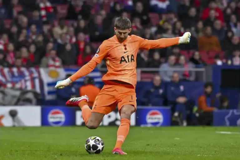 ‘Shocking’ Tottenham player slammed for what he did in the first half vs Liverpool