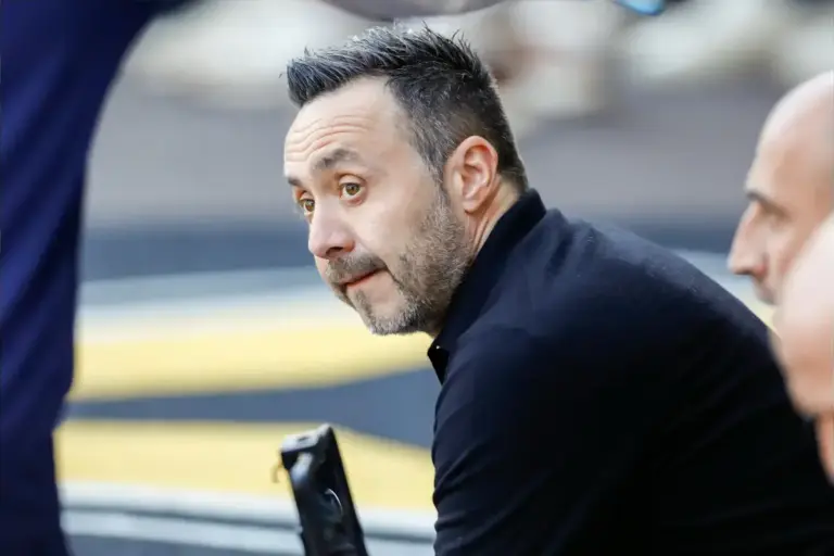‘Their hope’ – Danny Murphy names the Tottenham player who can save them from relegation