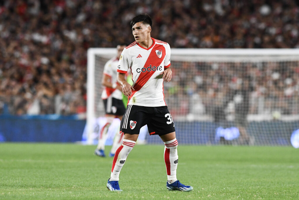 Tottenham ‘set alarm bells off’ to beat Arsenal in race for £87m-rated attacker