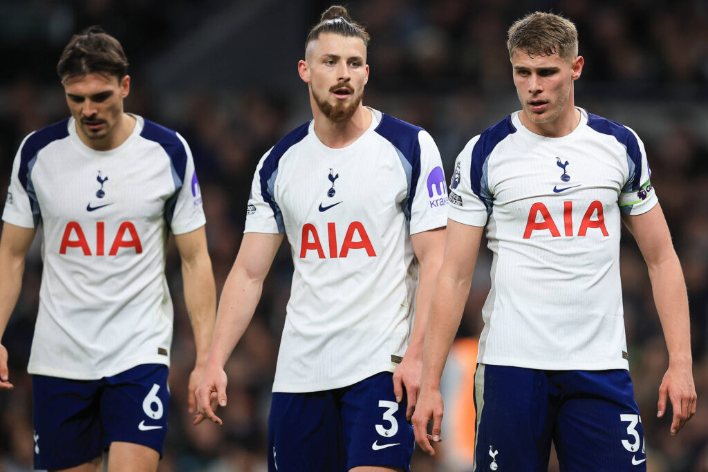 Tottenham defender told he doesn’t have a ‘brain’ in astonishing criticism