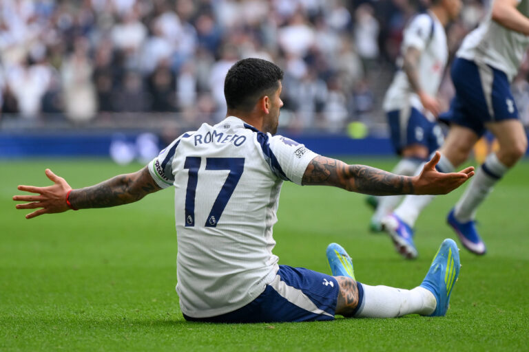 Cristian Romero slammed for creating ‘awful’ Tottenham problem for Roberto De Zerbi