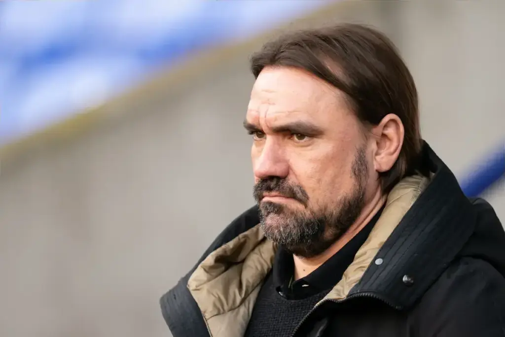 ‘Smart’ – Daniel Farke takes sly dig at Tottenham player for diving vs Leeds