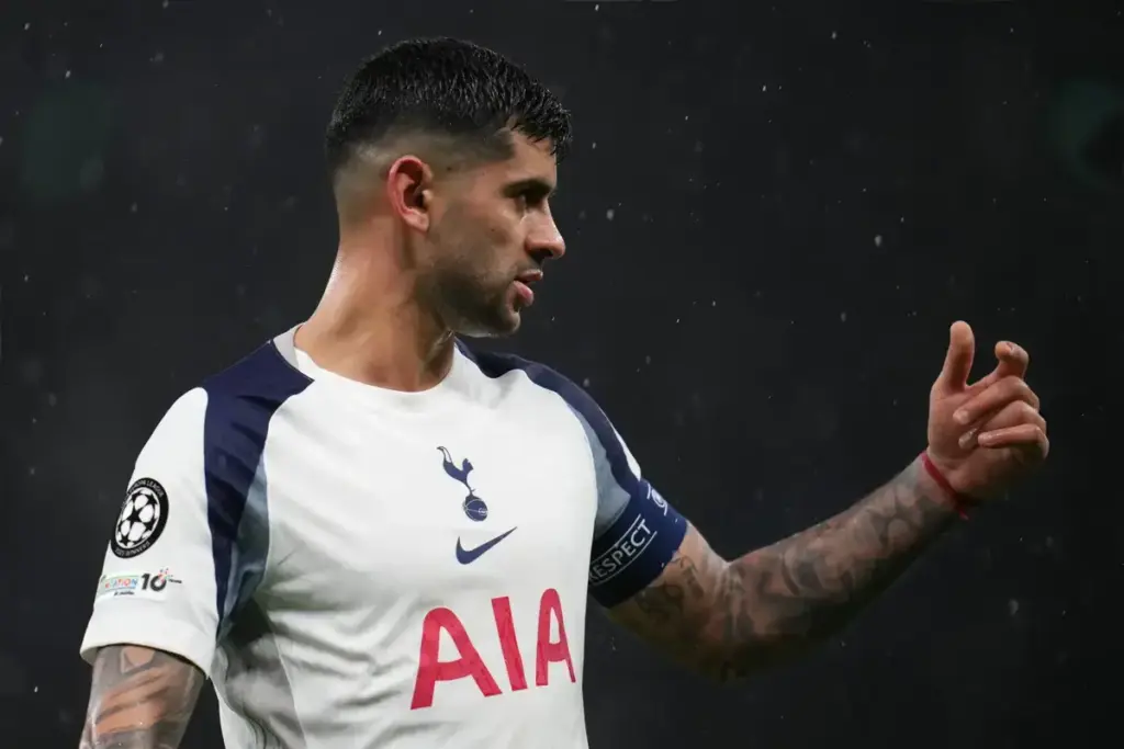 Cristian Romero playing for Tottenham amid Inter Milan transfer interest