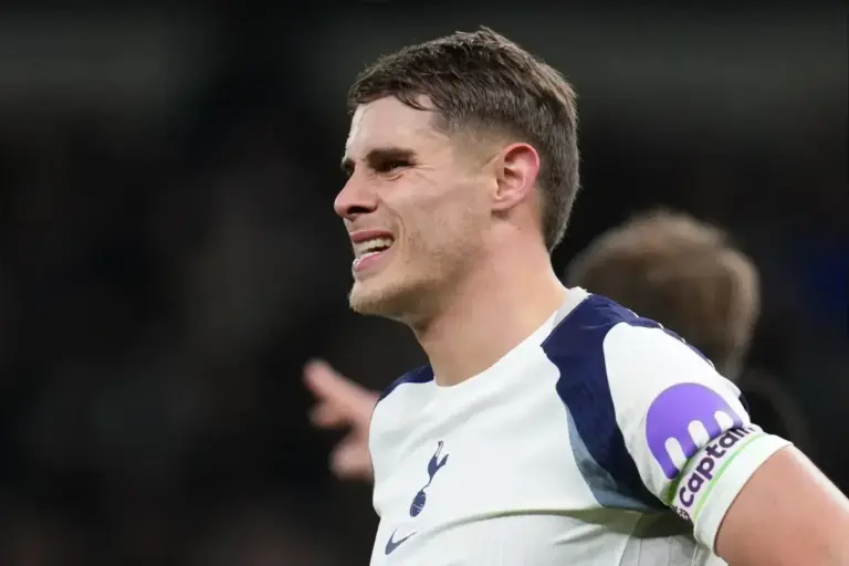 ‘New ambition’ – Micky van de Ven hails Tottenham transfer rebuild