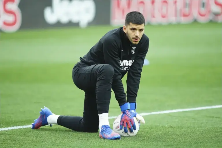 Geronimo Rulli Transfer Link Forces Tottenham’s First De Zerbi Keeper Call