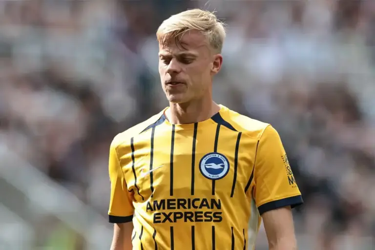 Who is Tottenham Hotspur Target Jan Paul van Hecke?