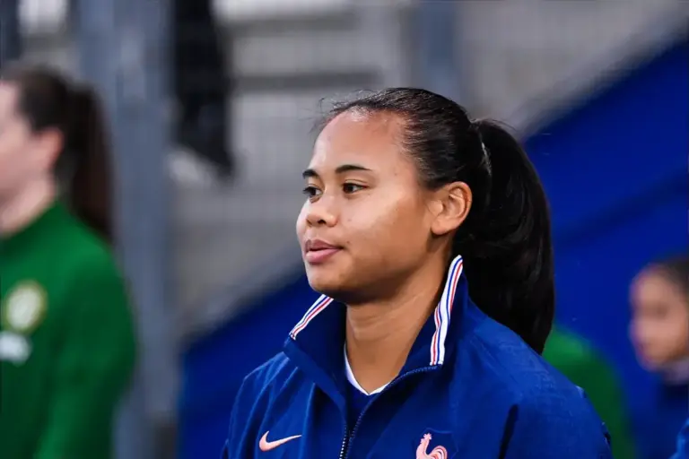 Tottenham Hotspur Women's new record signing defender
