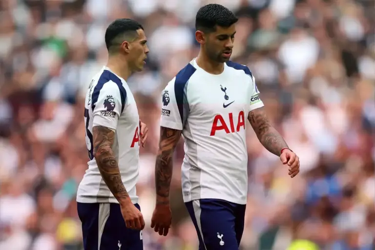 ‘I respect’ – Roberto De Zerbi confirms two Tottenham players have asked to leave