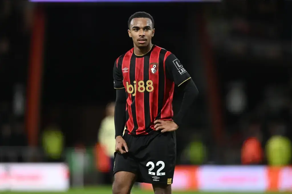 Tottenham transfer news as Bournemouth set outrageous Eli Junior Kroupi price tag