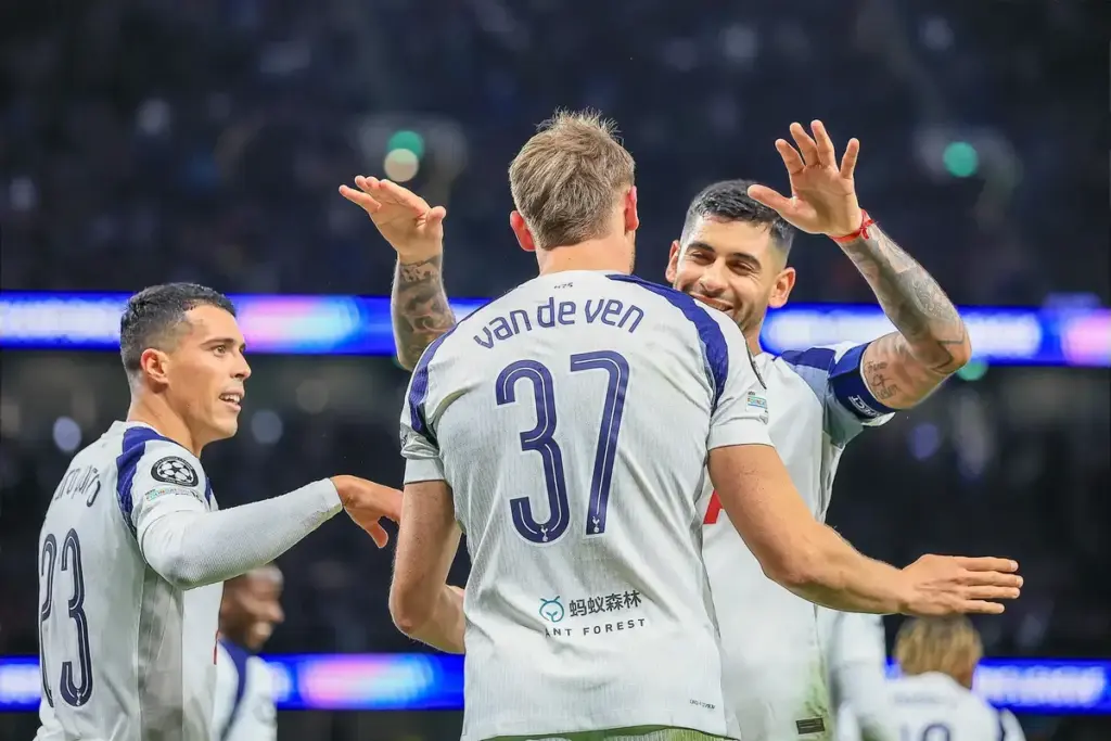 Cristian Romero playing for Tottenham as Inter and Barcelona interest continues