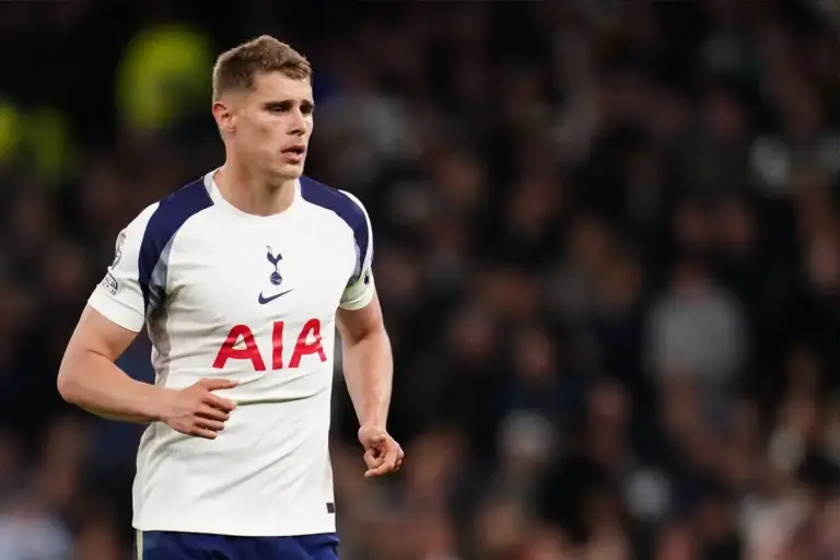 Micky van de Ven playing for Tottenham Hotspur, close to agreeing a new long-term contract