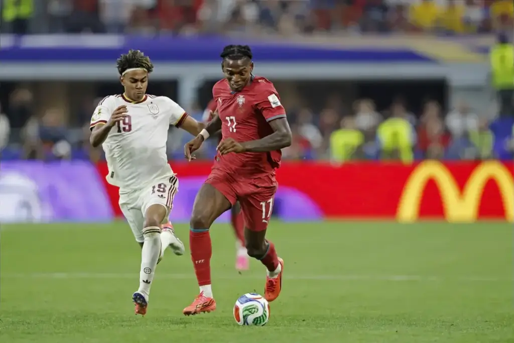 ‘Pushing’ – Fabrizio Romano confirms Aston Villa now want to sign Tottenham transfer target