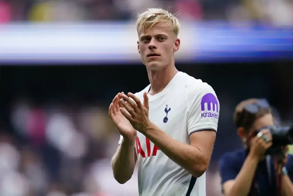 Tottenham predicted XI vs Brentford: Van de Ven doubt forces new defence