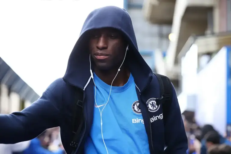 Tottenham plotting shock move for £60m Chelsea attacker