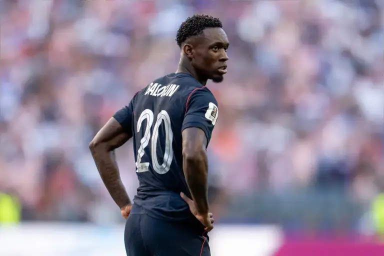 Tottenham target fails deadline-day medical ahead of €50m transfer