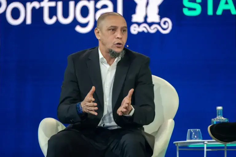 Roberto Carlos backs Tottenham wonderkid Souza